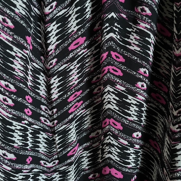 Casual Summer Dress - Picture 2 of 3